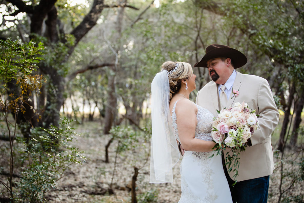 Wedding at The Chandelier of Gruene in Gruene TX.  Photography by Shannon Cain Photography