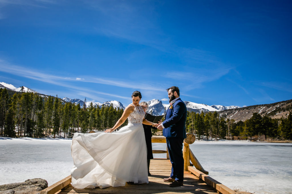 Rocky Mountain National Park wedding elopement in Colorado.  Photography by Shannon Cain Photography.