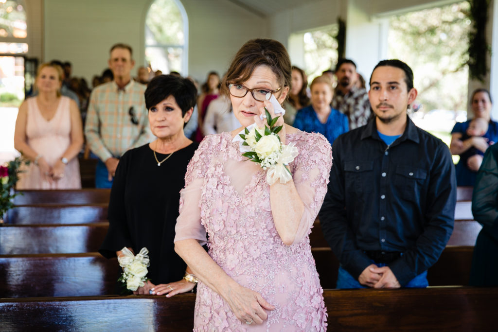 Spring wedding at The Chandelier of Gruene in New Braunfels, TX.  Photography by Shannon Cain Photography