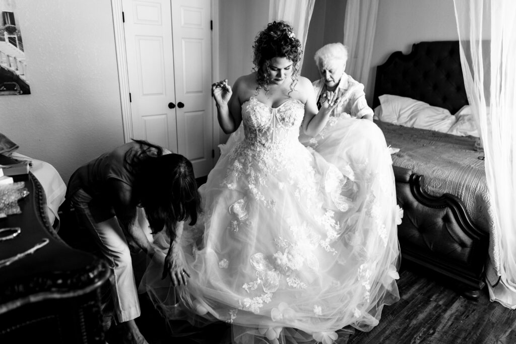 Spring Wedding at Messina Inn in Wimberley, TX. Shannon Cain Photography