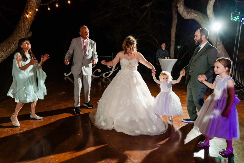 Spring Wedding at Messina Inn in Wimberley, TX. Shannon Cain Photography
