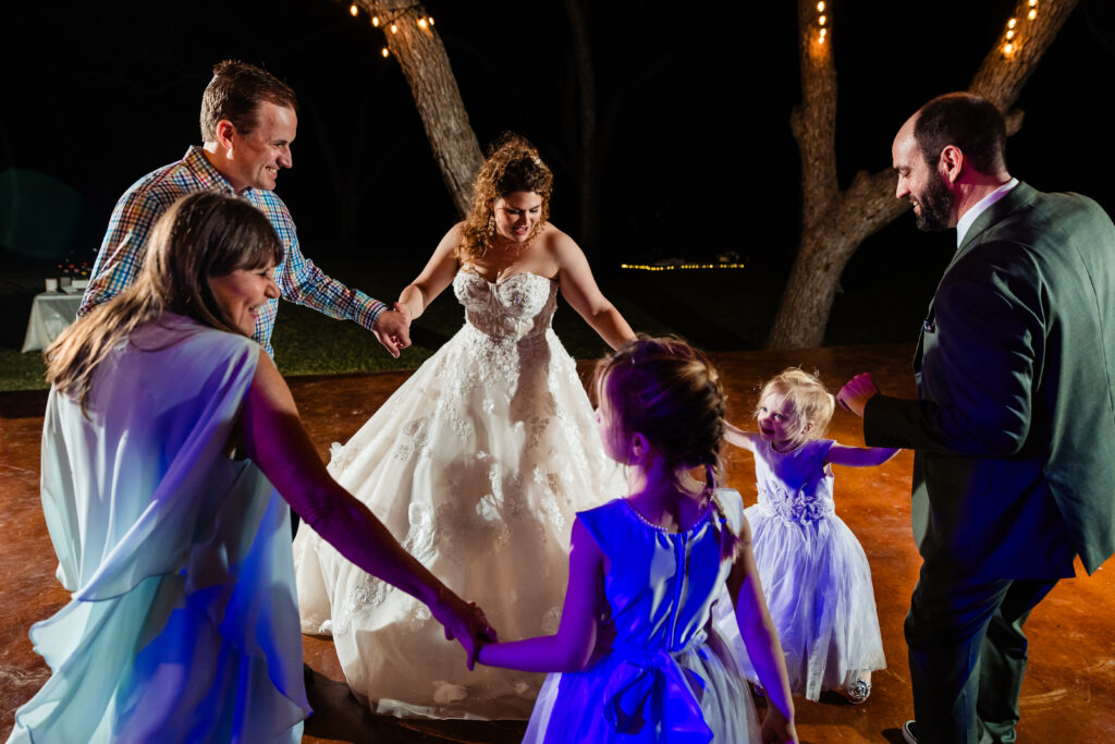 Spring Wedding at Messina Inn in Wimberley, TX. Shannon Cain Photography